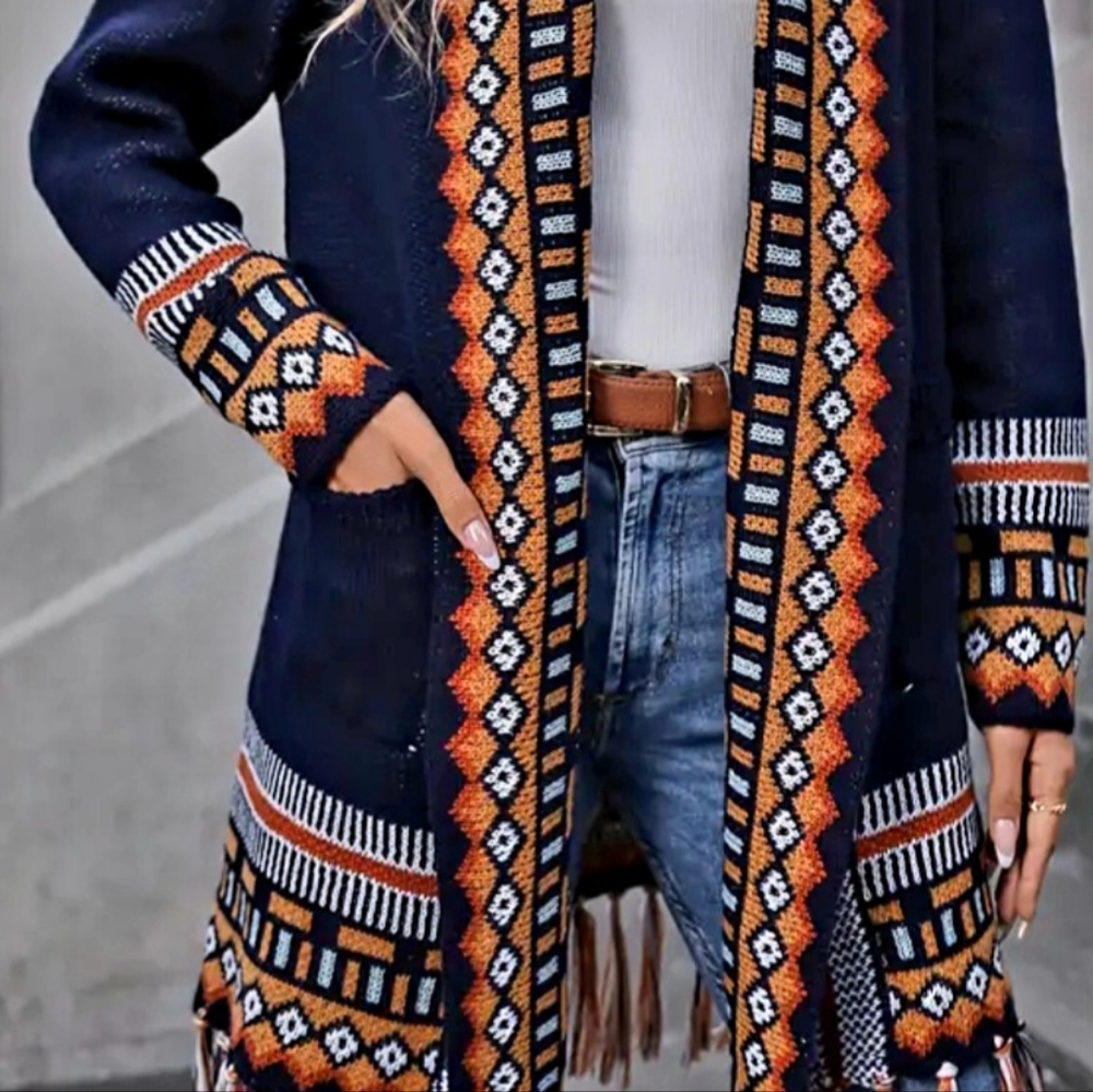 Vibrantly colored gio pattern tassel hem cardigan